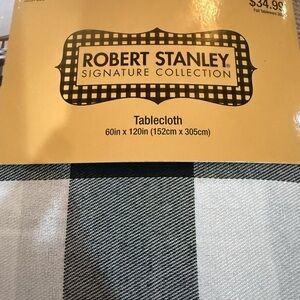 Black and White buffalo Tablecloth by Robert Stanley NWOT opened but never used